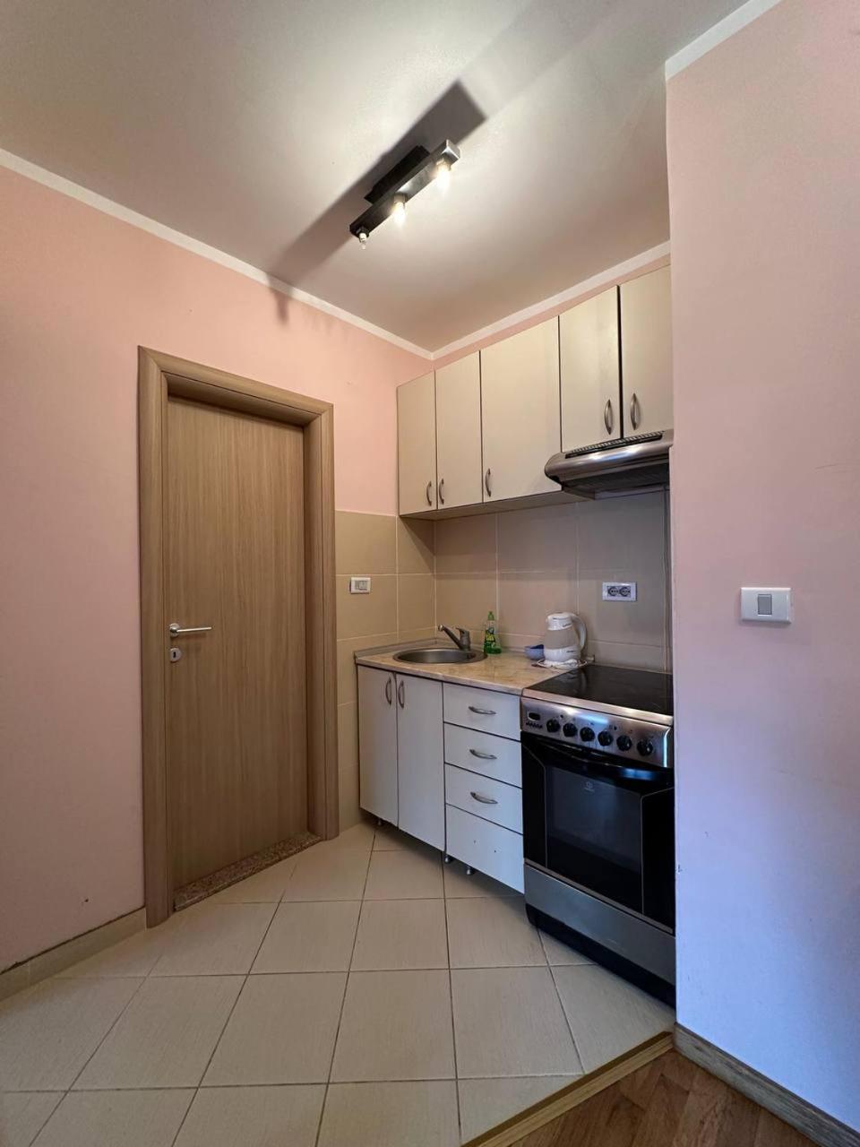 Apartment Lido Of Herceg Novi Bijela Kültér fotó